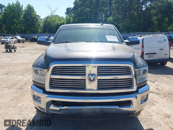 2015 Ram 2500 Laramie z VIN 3C6UR5FL6FG708769, wystawiony jako IAAI lot #42299173 z przebiegiem 101 660 mil mil oraz . Historia ofert i sprzedaży dostępna na DreamBid. Obrazek 12.