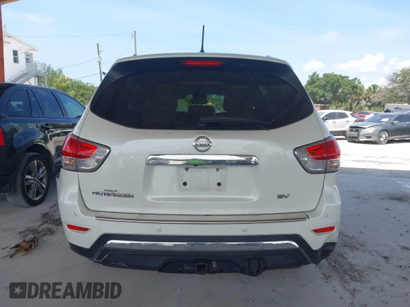 2016 Nissan Pathfinder S with VIN 5N1AR2MN8GC637220, listed as a IAAI auction lot 42382682 with 237,881 mi miles and . Bid and sale history available at DreamBid. Image 16.