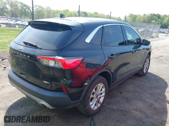 2020 Ford Escape SE z VIN 1FMCU9G69LUB40332, wystawiony jako IAAI lot #42006879 z przebiegiem 82 291 mil mil oraz . Historia ofert i sprzedaży dostępna na DreamBid. Obrazek 4.