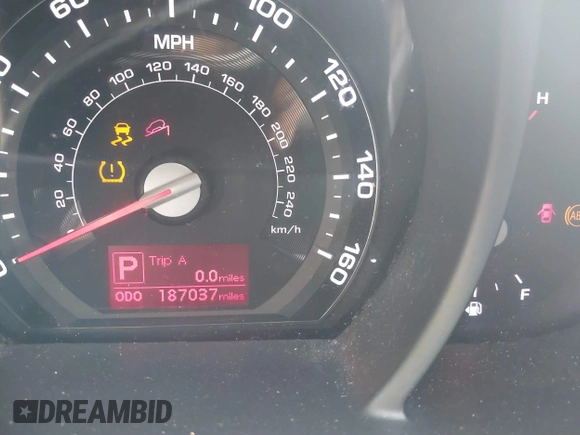 2012 Kia Sportage LX with VIN KNDPB3A28C7337795, listed as a IAAI auction lot 40118771 with 187,037 mi miles and . Bid and sale history available at DreamBid. Image 7.