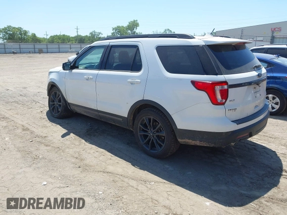 2018 Ford Explorer XLT with VIN 1FM5K7D85JGA13050, listed as a IAAI auction lot 42238472 with 174,082 mi miles and . Bid and sale history available at DreamBid. Image 3.