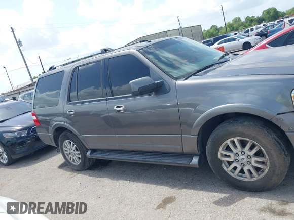 2014 Ford Expedition Limited with VIN 1FMJU1K50EEF46133, listed as a IAAI auction lot 42549343 with 268,090 mi miles and . Bid and sale history available at DreamBid. Image 13.
