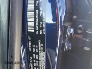 2018 Alfa Romeo Giulia z VIN ZARFAEBN4J7575360, wystawiony jako Copart lot #53157085 z przebiegiem 70 032 mil mil oraz Szkoda całkowita • Salvage title. Historia ofert i sprzedaży dostępna na DreamBid. Obrazek 13.