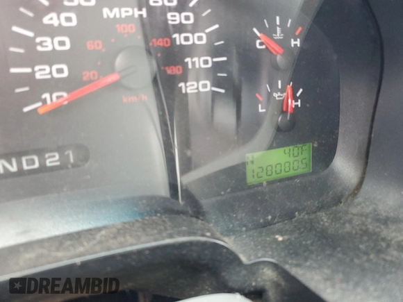 2005 Ford F-150 XLT with VIN 1FTPX14525FA80203, listed as a Copart auction lot 50948815 with 128,080 mi miles and Clean Title. Bid and sale history available at carsss.com. Image 9.