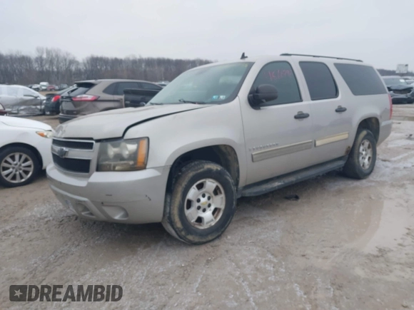 2009 Chevrolet Suburban LT with VIN 1GNFK16309R259972, listed as a IAAI auction lot 41568798 with 327,218 mi miles. Bid and sale history available at carsss.com. Image 2.