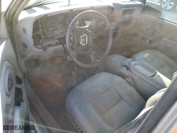 2000 GMC Sierra 2500 Crew Cab with VIN 1GTGK23J2YF511601, listed as a Copart auction lot 76959534 with NaN miles and Salvage Title. Bid and sale history available at carsss.com. Image 8.