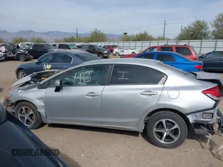 2015 Honda Civic Sedan SE with VIN 2HGFB2F7XFH527666, listed as a IAAI auction lot 41517883 with 1 mi miles. Bid and sale history available at carsss.com. Image 14.