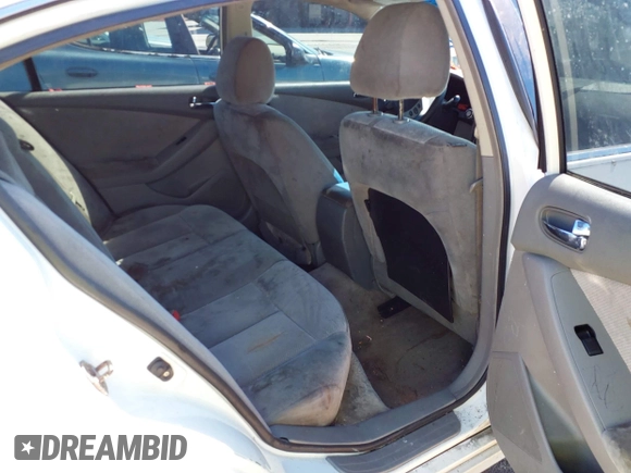 2009 Nissan Altima SL with VIN 1N4AL21E29N413433, listed as a IAAI auction lot 41842545 with 337,719 mi miles and . Bid and sale history available at DreamBid. Image 8.