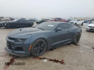 2019 Chevrolet Camaro ZL1 with VIN 1G1FK1R60K0111144, listed as a Copart auction lot 43147475 with 46,725 mi miles and Salvage Title. Bid and sale history available at carsss.com. Image 1.