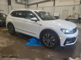 2020 Volkswagen Tiguan SEL Premium R-Line with VIN 3VV4B7AX9LM139031, listed as a Copart auction lot 80739964 with 72,415 mi miles and Salvage Title. Bid and sale history available at carsss.com. Image 4.