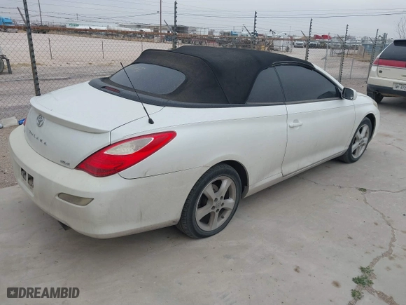 2008 Toyota Camry Solara SE with VIN 4T1FA38P18U150435, listed as a IAAI auction lot 41565548 with 211,568 mi miles. Bid and sale history available at carsss.com. Image 4.