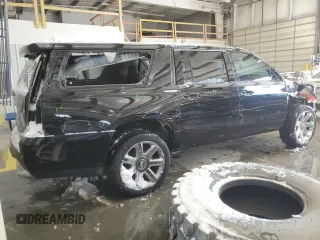 2017 Cadillac Escalade ESV Luxury z VIN 1GYS4HKJ5HR377460, wystawiony jako Copart lot #41507575 z przebiegiem 135 228 mil mil oraz Szkoda całkowita • Salvage title. Historia ofert i sprzedaży dostępna na DreamBid. Obrazek 3.