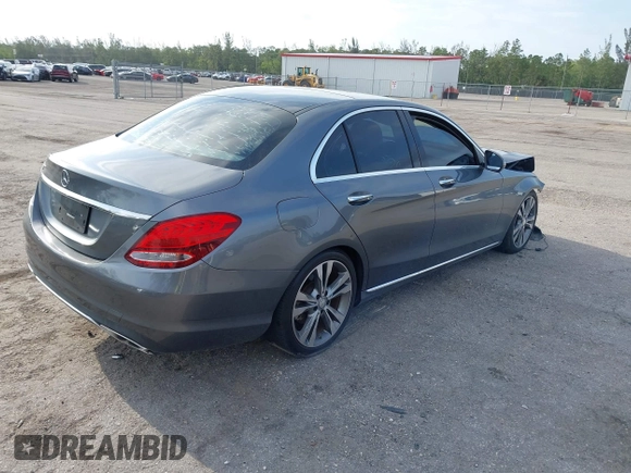 2017 Mercedes-Benz C 300 with VIN 55SWF4JB6HU182542, listed as a IAAI auction lot 41990118 with 47,013 mi miles and . Bid and sale history available at carsss.com. Image 4.