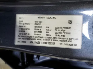 2022 Tesla Model 3 Long Range z VIN 5YJ3E1EB6NF289327, wystawiony jako Copart lot #58176825 z przebiegiem 120 883 mil mil oraz Czysty tytuł • Clean title. Historia ofert i sprzedaży dostępna na DreamBid. Obrazek 12.