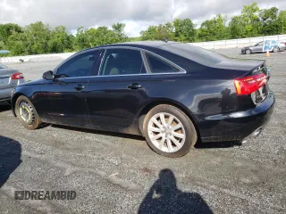 2013 Audi A6 Premium Plus z VIN WAUGFAFC0DN079194, wystawiony jako Copart lot #56824095 z przebiegiem 119 201 mil mil oraz Tytuł czysty. Historia ofert i sprzedaży dostępna na DreamBid. Obrazek 2.