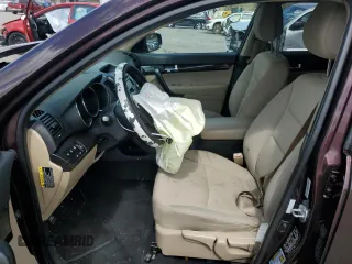 2011 Kia Sorento LX with VIN 5XYKT4A14BG143660, listed as a Copart auction lot 48364195 with 88,883 mi miles and Salvage Title. Bid and sale history available at carsss.com. Image 7.