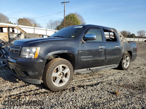 2010 Chevrolet Avalanche LS with VIN 3GNVKEE07AG231732, listed as a Copart auction lot 44714285 with Not provided miles and Salvage title. Bid and sale history available at DreamBid. Image 1.