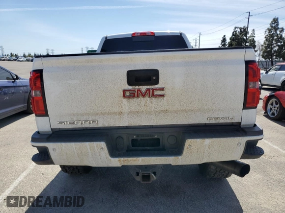 2015 GMC Sierra 2500HD available WiFi Denali with VIN 1GT120E80FF659215, listed as a Copart auction lot 48356455 with 134,796 mi miles and Salvage Title. Bid and sale history available at carsss.com. Image 6.