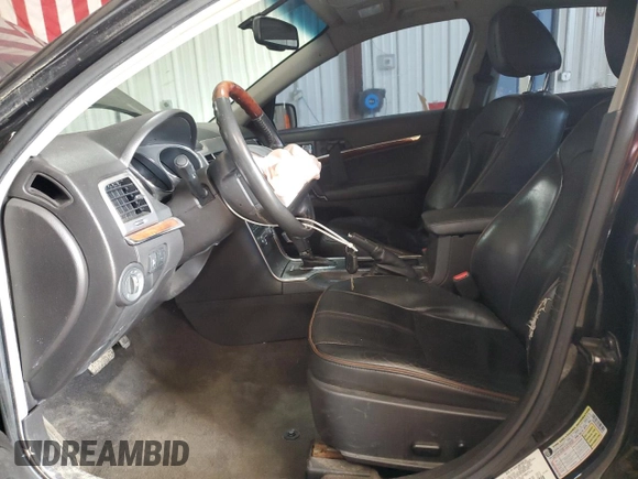 2010 Lincoln MKZ with VIN 3LNHL2GC2AR650791, listed as a Copart auction lot 60000935 with 170,517 mi miles and Salvage title. Bid and sale history available at DreamBid. Image 7.