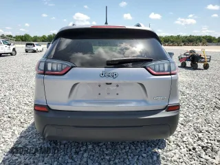 2019 Jeep Cherokee Latitude with VIN 1C4PJLCB5KD344560, listed as a Copart auction lot 51291715 with 15,710 mi miles and Non Repairable. Bid and sale history available at DreamBid. Image 6.