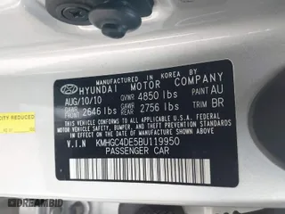 2011 Hyundai Genesis with VIN KMHGC4DE5BU119950, listed as a IAAI auction lot 41609374 with 103,525 mi miles. Bid and sale history available at carsss.com. Image 9.