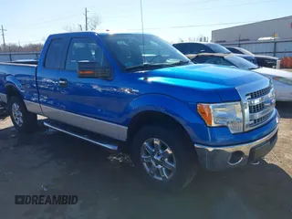 2014 Ford F-150 XL with VIN 1FTFX1EF9EFC89277, listed as a IAAI auction lot 41673946 with 152,487 mi miles and . Bid and sale history available at carsss.com. Image 1.
