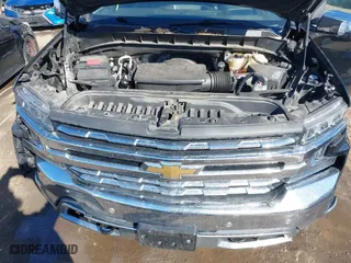 2019 Chevrolet Silverado 1500 LTZ with VIN 3GCUYGED2KG238980, listed as a IAAI auction lot 41426657 with 87,795 mi miles. Bid and sale history available at carsss.com. Image 10.
