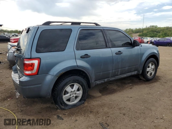 2010 Ford Escape XLS с VIN 1FMCU0C7XAKC29104, выставлен на аукционе Copart как лот 56395805 с пробегом 198 937 миль миль и Списание • Salvage title. История ставок и продаж доступна на DreamBid. Изображение 3.