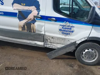 2021 Ford Transit Cargo with VIN 1FTBR1C80MKA48548, listed as a IAAI auction lot 41509103 with 87,523 mi miles and . Bid and sale history available at DreamBid. Image 17.