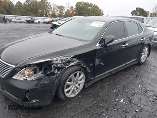 2007 Lexus LS 460 with VIN JTHBL46F175023561, listed as a IAAI auction lot 40870832 with 237,969 mi miles and . Bid and sale history available at DreamBid. Image 18.
