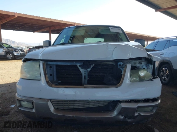 2003 Ford Expedition Eddie Bauer with VIN 1FMPU17L53LC44847, listed as a IAAI auction lot 42255280 with 275,188 mi miles and . Bid and sale history available at DreamBid. Image 13.