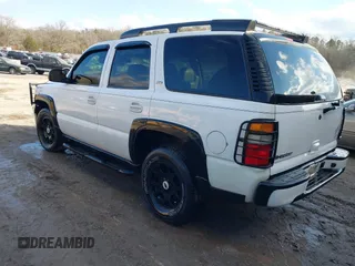 2006 Chevrolet Tahoe Z71 with VIN 1GNEK13T16R145104, listed as a IAAI auction lot 41364369 with 263,864 mi miles. Bid and sale history available at carsss.com. Image 3.