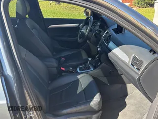 2016 Audi Q3 Premium Plus z VIN WA1BFCFS1GR017150, wystawiony jako Copart lot #50257805 z przebiegiem 108 318 mil mil oraz Czysty tytuł • Clean title. Historia ofert i sprzedaży dostępna na DreamBid. Obrazek 5.