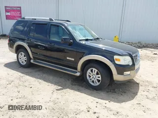 2006 Ford Explorer Eddie Bauer z VIN 1FMEU74E66UB42956, wystawiony jako IAAI lot #42143435 z przebiegiem 249 000 mil mil oraz . Historia ofert i sprzedaży dostępna na DreamBid. Obrazek 1.
