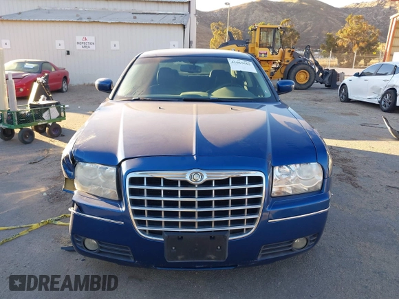 2009 Chrysler 300 Touring with VIN 2C3LA53V89H565270, listed as a IAAI auction lot 41069505 with 112,830 mi miles. Bid and sale history available at carsss.com. Image 12.