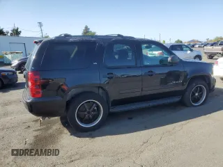 2008 Chevrolet Tahoe LS with VIN 1GNFC13CX8J136887, listed as a Copart auction lot 52459235 with 297,226 mi miles and Clean title. Bid and sale history available at DreamBid. Image 3.