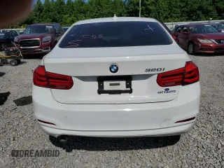2017 BMW 3 Series 320i z VIN WBA8E1G3XHNU18555, wystawiony jako Copart lot #57665275 z przebiegiem Nie podano mil oraz Szkoda całkowita • Salvage title. Historia ofert i sprzedaży dostępna na DreamBid. Obrazek 6.