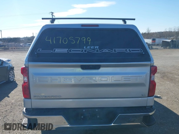 2020 Chevrolet Silverado 1500 LT with VIN 1GCRYDEK6LZ320831, listed as a IAAI auction lot 41705799 with 66,149 mi miles. Bid and sale history available at carsss.com. Image 16.