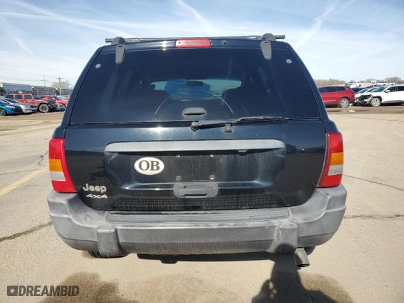 2002 Jeep Grand Cherokee Laredo with VIN 1J4GW48S82C241889, listed as a Copart auction lot 46252045 with 215,697 mi miles and Salvage Title. Bid and sale history available at carsss.com. Image 6.