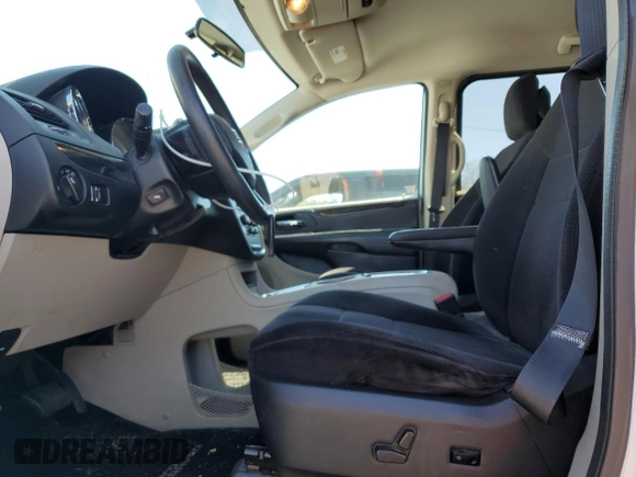 2014 Dodge Grand Caravan SXT z VIN 2C4RDGCG9ER154586, wystawiony jako Copart lot #50262835 z przebiegiem 201 612 mil mil oraz Czysty tytuł • Clean title. Historia ofert i sprzedaży dostępna na DreamBid. Obrazek 7.