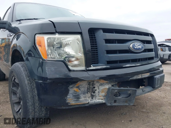 2012 Ford F-150 XL with VIN 1FTMF1CM5CKD04096, listed as a IAAI auction lot 41604001 with 174,145 mi miles. Bid and sale history available at carsss.com. Image 6.