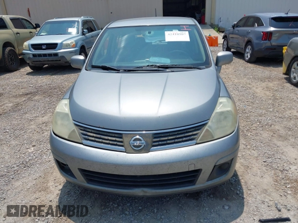 2008 Nissan Versa S with VIN 3N1BC13E28L402729, listed as a IAAI auction lot 42410907 with 319,129 mi miles and . Bid and sale history available at DreamBid. Image 6.