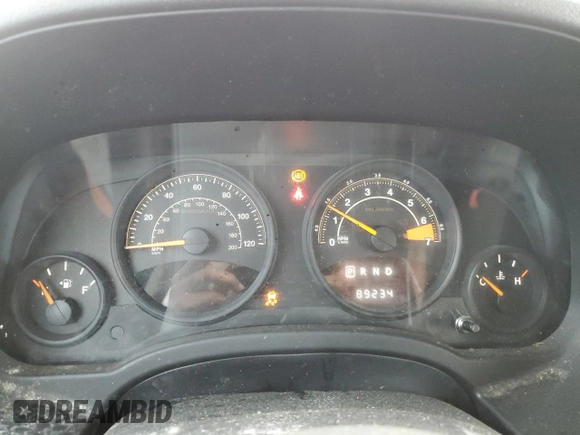 2017 Jeep Patriot Sport z VIN 1C4NJPBB1HD121232, wystawiony jako Copart lot #57845915 z przebiegiem 89 234 mil mil oraz Czysty tytuł • Clean title. Historia ofert i sprzedaży dostępna na DreamBid. Obrazek 9.