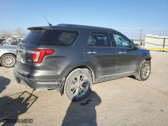 2019 Ford Explorer Limited with VIN 1FM5K8FH1KGB15899, listed as a Copart auction lot 82613044 with 130,417 mi miles and Salvage Title. Bid and sale history available at carsss.com. Image 3.