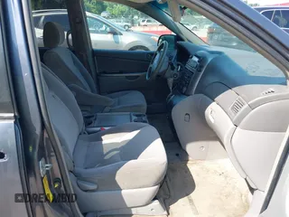2006 Toyota Sienna CE z VIN 5TDZA23CX6S440948, wystawiony jako IAAI lot #42582759 z przebiegiem 238 185 mil mil oraz . Historia ofert i sprzedaży dostępna na DreamBid. Obrazek 5.