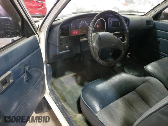 1991 Toyota Pickup с VIN JT4RN13P5M6028497, выставлен на аукционе Copart как лот 52332455 с пробегом 151 274 миль миль и Списание • Salvage title. История ставок и продаж доступна на DreamBid. Изображение 8.