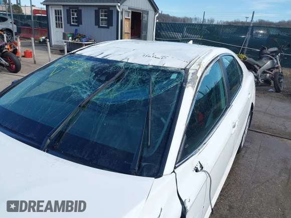 2024 Toyota Camry LE z VIN 4T1C11AK2RU864906, wystawiony jako IAAI lot #41638637 z przebiegiem 75 013 mil mil oraz . Historia ofert i sprzedaży dostępna na DreamBid. Obrazek 6.
