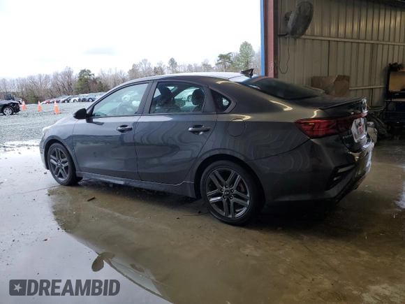 2020 Kia Forte GT-Line with VIN 3KPF34AD1LE251776, listed as a Copart auction lot 47484745 with 39,618 mi miles and Clean Title. Bid and sale history available at carsss.com. Image 2.