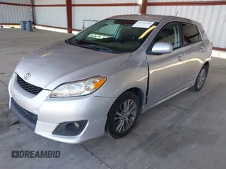 2010 Toyota Matrix z VIN 2T1KU4EE9AC391214, wystawiony jako IAAI lot #41929262 z przebiegiem 280 673 mil mil oraz . Historia ofert i sprzedaży dostępna na DreamBid. Obrazek 2.