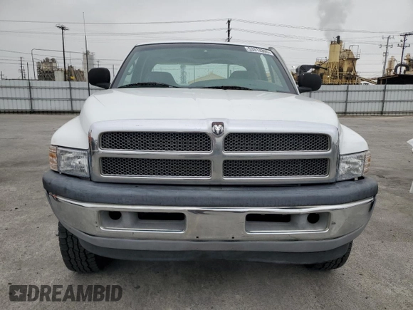 1998 Dodge Ram 2500 with VIN 3B7KF22D7WG138206, listed as a Copart auction lot 53313395 with 333,521 mi miles and Salvage Title. Bid and sale history available at carsss.com. Image 5.